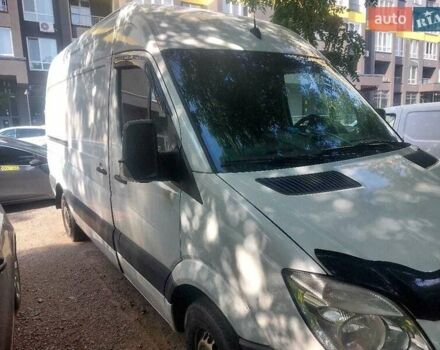 Белый Мерседес Sprinter, объемом двигателя 2.1 л и пробегом 311 тыс. км за 11000 $, фото 1 на Automoto.ua