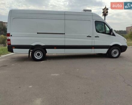Белый Мерседес Sprinter, объемом двигателя 0 л и пробегом 281 тыс. км за 29000 $, фото 5 на Automoto.ua