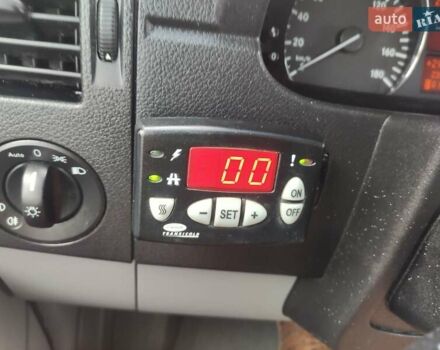 Белый Мерседес Sprinter, объемом двигателя 0 л и пробегом 281 тыс. км за 29000 $, фото 67 на Automoto.ua