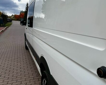 Белый Мерседес Sprinter, объемом двигателя 2.1 л и пробегом 380 тыс. км за 16000 $, фото 4 на Automoto.ua