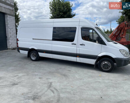 Белый Мерседес Sprinter, объемом двигателя 2.99 л и пробегом 500 тыс. км за 22000 $, фото 4 на Automoto.ua