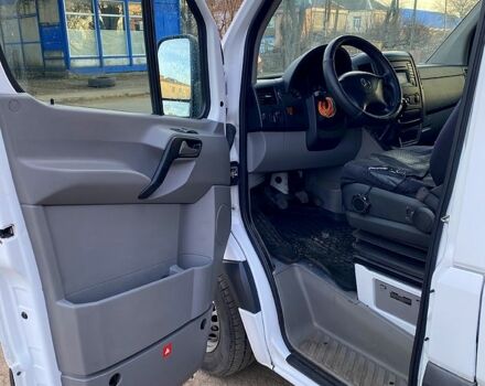 Белый Мерседес Sprinter, объемом двигателя 2.1 л и пробегом 500 тыс. км за 13000 $, фото 7 на Automoto.ua