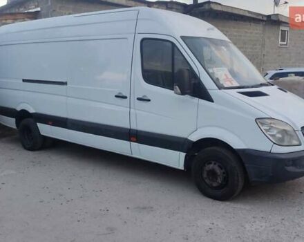 Білий Мерседес Sprinter, об'ємом двигуна 2.2 л та пробігом 400 тис. км за 13300 $, фото 2 на Automoto.ua