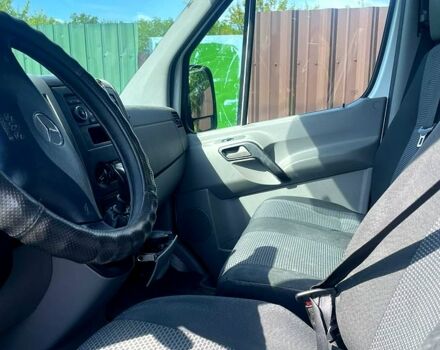 Білий Мерседес Sprinter, об'ємом двигуна 2.1 л та пробігом 385 тис. км за 9500 $, фото 5 на Automoto.ua