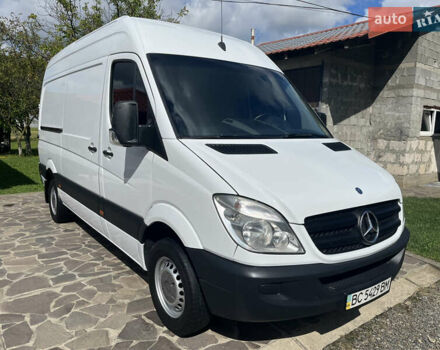 Белый Мерседес Sprinter, объемом двигателя 2.14 л и пробегом 360 тыс. км за 12900 $, фото 1 на Automoto.ua