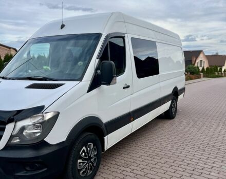 Белый Мерседес Sprinter, объемом двигателя 2.1 л и пробегом 380 тыс. км за 16000 $, фото 1 на Automoto.ua