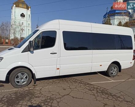 Белый Мерседес Sprinter, объемом двигателя 2.2 л и пробегом 370 тыс. км за 19000 $, фото 6 на Automoto.ua