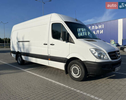 Белый Мерседес Sprinter, объемом двигателя 2.14 л и пробегом 342 тыс. км за 18300 $, фото 10 на Automoto.ua