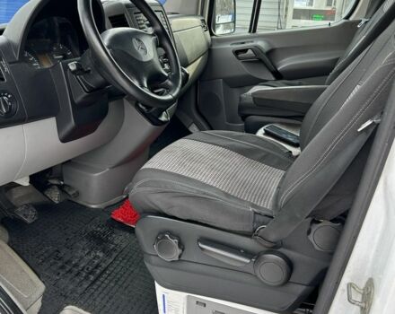 Білий Мерседес Sprinter, об'ємом двигуна 2.1 л та пробігом 212 тис. км за 10200 $, фото 6 на Automoto.ua