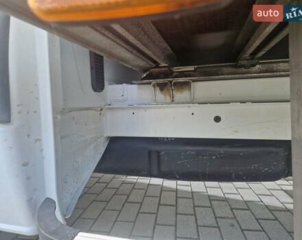 Білий Мерседес Sprinter, об'ємом двигуна 3 л та пробігом 470 тис. км за 27700 $, фото 3 на Automoto.ua