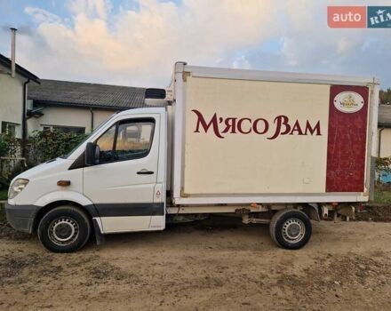 Белый Мерседес Sprinter, объемом двигателя 2.14 л и пробегом 360 тыс. км за 11000 $, фото 1 на Automoto.ua