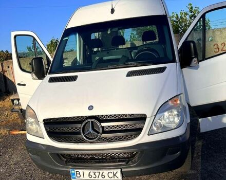Белый Мерседес Sprinter, объемом двигателя 2.1 л и пробегом 303 тыс. км за 10800 $, фото 6 на Automoto.ua