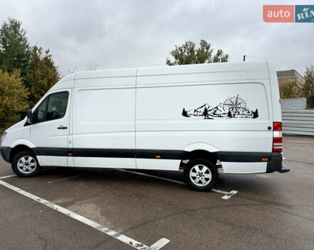 Белый Мерседес Sprinter, объемом двигателя 3.22 л и пробегом 400 тыс. км за 16500 $, фото 7 на Automoto.ua