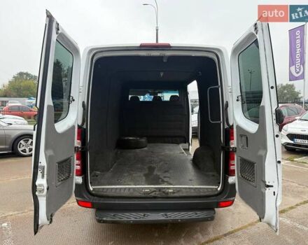 Белый Мерседес Sprinter, объемом двигателя 2.14 л и пробегом 271 тыс. км за 16500 $, фото 17 на Automoto.ua