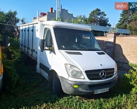 Белый Мерседес Sprinter, объемом двигателя 2.14 л и пробегом 560 тыс. км за 13554 $, фото 1 на Automoto.ua