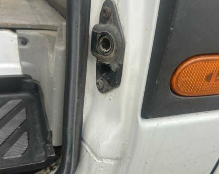 Белый Мерседес Sprinter, объемом двигателя 3 л и пробегом 292 тыс. км за 15821 $, фото 13 на Automoto.ua