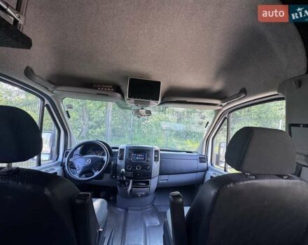 Мерседес Sprinter 2011 в Ивано-Франковске на Automoto.ua Белый Мерседес Sprinter, объемом двигателя 0 л и пробегом 570 тыс. км за 15500 $, фото 14 на Automoto.ua