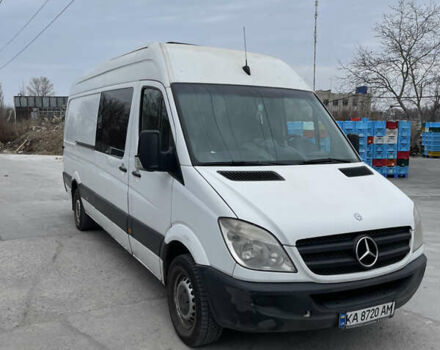 Белый Мерседес Sprinter, объемом двигателя 2.2 л и пробегом 497 тыс. км за 10900 $, фото 12 на Automoto.ua