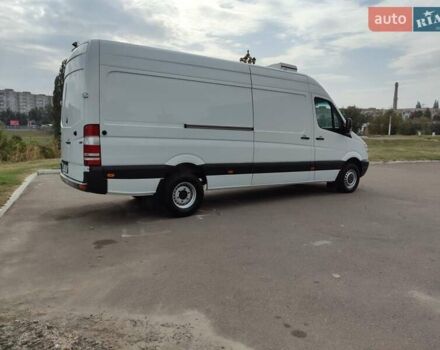 Белый Мерседес Sprinter, объемом двигателя 0 л и пробегом 281 тыс. км за 29300 $, фото 7 на Automoto.ua