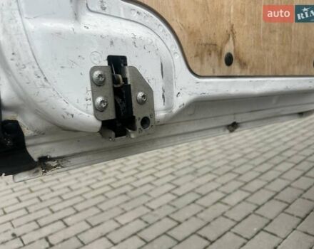 Белый Мерседес Sprinter, объемом двигателя 3 л и пробегом 292 тыс. км за 15821 $, фото 7 на Automoto.ua