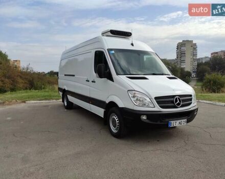 Белый Мерседес Sprinter, объемом двигателя 0 л и пробегом 281 тыс. км за 29000 $, фото 3 на Automoto.ua