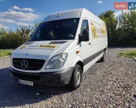 Білий Мерседес Sprinter, об'ємом двигуна 2.14 л та пробігом 425 тис. км за 12500 $, фото 1 на Automoto.ua