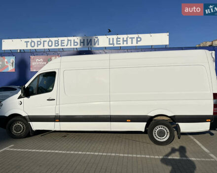 Белый Мерседес Sprinter, объемом двигателя 2.14 л и пробегом 342 тыс. км за 18300 $, фото 8 на Automoto.ua