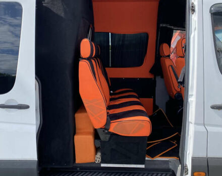 Белый Мерседес Sprinter, объемом двигателя 2.99 л и пробегом 500 тыс. км за 22000 $, фото 2 на Automoto.ua
