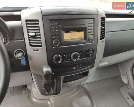 Белый Мерседес Sprinter, объемом двигателя 0 л и пробегом 281 тыс. км за 29000 $, фото 22 на Automoto.ua