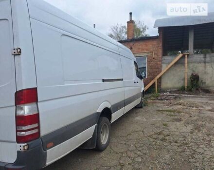Белый Мерседес Sprinter, объемом двигателя 2.14 л и пробегом 400 тыс. км за 17000 $, фото 14 на Automoto.ua