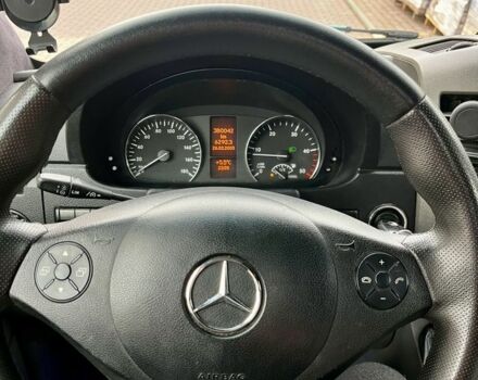 Белый Мерседес Sprinter, объемом двигателя 2.1 л и пробегом 380 тыс. км за 16000 $, фото 7 на Automoto.ua