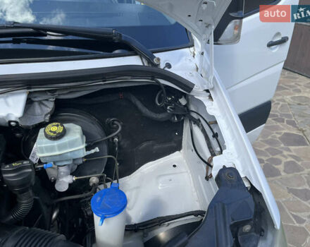 Белый Мерседес Sprinter, объемом двигателя 2.14 л и пробегом 360 тыс. км за 12900 $, фото 29 на Automoto.ua