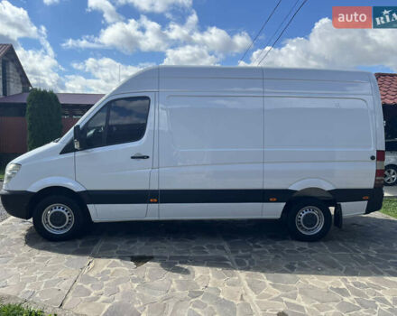 Белый Мерседес Sprinter, объемом двигателя 2.14 л и пробегом 360 тыс. км за 12900 $, фото 7 на Automoto.ua
