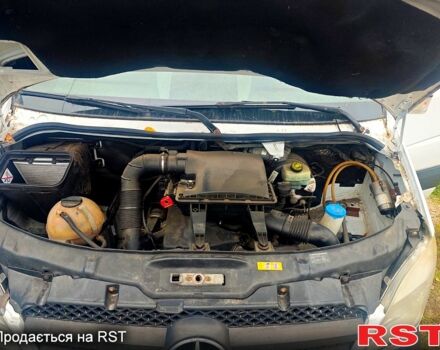 Белый Мерседес Sprinter, объемом двигателя 2.1 л и пробегом 280 тыс. км за 8500 $, фото 7 на Automoto.ua