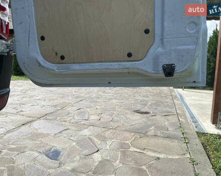 Белый Мерседес Sprinter, объемом двигателя 2.14 л и пробегом 360 тыс. км за 12900 $, фото 25 на Automoto.ua