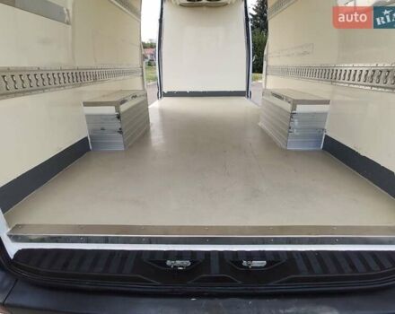 Белый Мерседес Sprinter, объемом двигателя 0 л и пробегом 281 тыс. км за 29000 $, фото 44 на Automoto.ua
