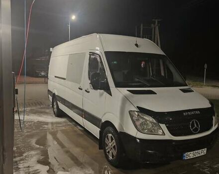 Белый Мерседес Sprinter, объемом двигателя 3 л и пробегом 700 тыс. км за 15500 $, фото 1 на Automoto.ua