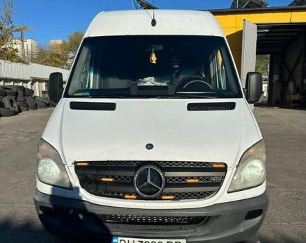 Белый Мерседес Sprinter, объемом двигателя 2.14 л и пробегом 787 тыс. км за 10000 $, фото 6 на Automoto.ua