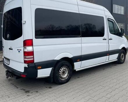 Белый Мерседес Sprinter, объемом двигателя 2.2 л и пробегом 560 тыс. км за 14780 $, фото 14 на Automoto.ua