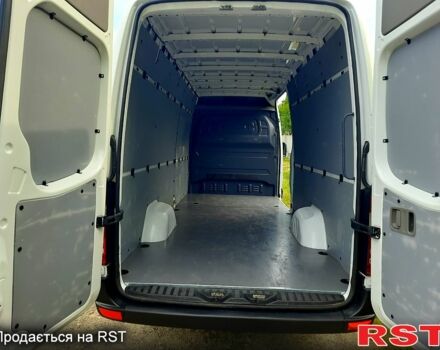 Белый Мерседес Sprinter, объемом двигателя 3 л и пробегом 500 тыс. км за 17900 $, фото 6 на Automoto.ua