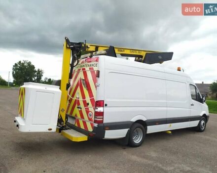 Белый Мерседес Sprinter, объемом двигателя 0 л и пробегом 174 тыс. км за 26550 $, фото 6 на Automoto.ua
