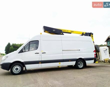 Белый Мерседес Sprinter, объемом двигателя 0 л и пробегом 174 тыс. км за 26550 $, фото 3 на Automoto.ua