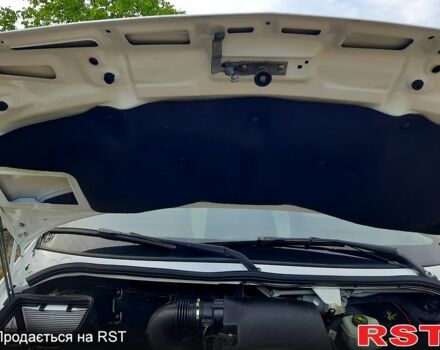 Белый Мерседес Sprinter, объемом двигателя 3 л и пробегом 500 тыс. км за 17900 $, фото 13 на Automoto.ua