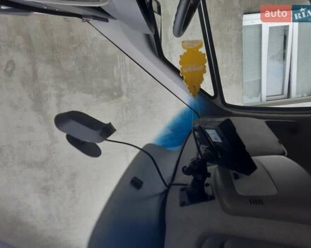 Білий Мерседес Sprinter, об'ємом двигуна 0 л та пробігом 380 тис. км за 18300 $, фото 16 на Automoto.ua