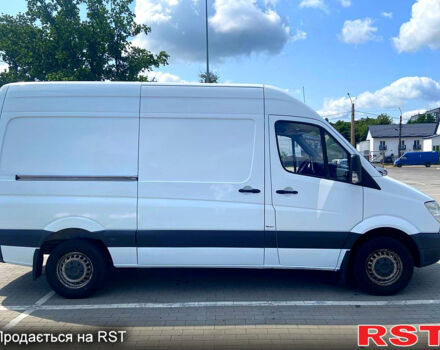 Белый Мерседес Sprinter, объемом двигателя 2.1 л и пробегом 312 тыс. км за 16500 $, фото 9 на Automoto.ua
