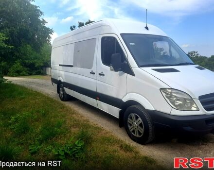 Белый Мерседес Sprinter, объемом двигателя 3 л и пробегом 500 тыс. км за 17900 $, фото 1 на Automoto.ua