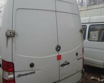 Белый Мерседес Sprinter, объемом двигателя 2.1 л и пробегом 770 тыс. км за 6799 $, фото 5 на Automoto.ua