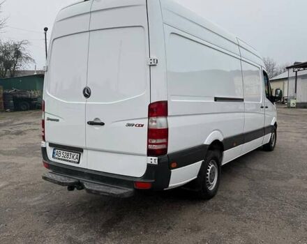 Белый Мерседес Sprinter, объемом двигателя 2.99 л и пробегом 348 тыс. км за 18200 $, фото 4 на Automoto.ua