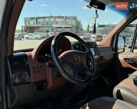 Белый Мерседес Sprinter, объемом двигателя 2.99 л и пробегом 500 тыс. км за 29999 $, фото 24 на Automoto.ua