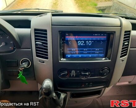 Белый Мерседес Sprinter, объемом двигателя 3 л и пробегом 500 тыс. км за 17900 $, фото 10 на Automoto.ua